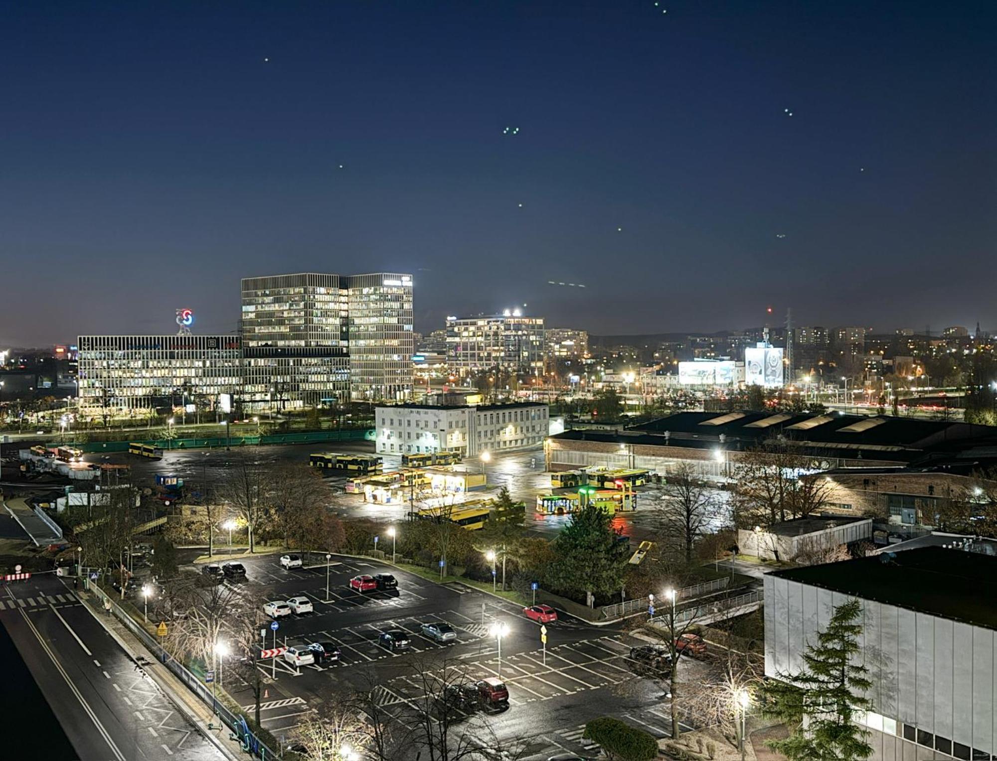 Lakru Apartments Global Office, Free Garage, Self Check-In Katowice Exterior photo